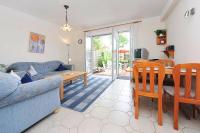 Ferienwohnungen Haus Taddigshus - B&B Bensersiel