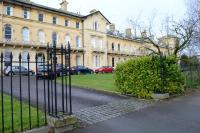 Flat 3, 6 Lypiatt Terrace Cheltenham Gloucestershire GL50 2SX - B&B Cheltenham