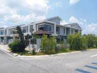 VVIP Homestay Villa Proton City - Chambres d’hôtes Tanjong Malim