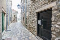 Old Town House Pakoštane - B&B