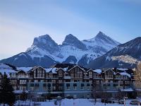 B&B Canmore - Sunset Mountain Inn - Bed and Breakfast Canmore