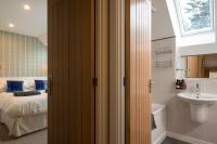 Cottage Douglas Fir 