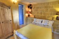 Deluxe Double Room with Private Bathroom