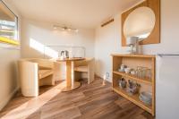 Bungalow with Shared Bathroom