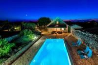 Rural house Mudrinic "Ivini dvori" - B&B Bogatić