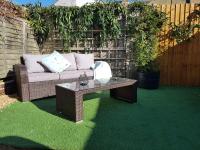 Kingfisher cottage, free parking - B&B Worthing