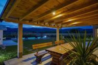 Villa six brothers - Bed and Breakfast Juričići