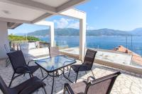 B&B Tivat - Apartmani Snezana - Bed and Breakfast Tivat