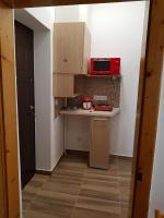 Estudio (2 adultos)