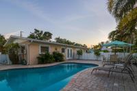 Blue Wave Villa East - Bed and Breakfast Anna Maria