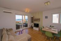 Apartment Marieta - B&B Brodarica