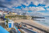 Ericeira Holiday House - Centre of the Village - Chambres d’hôtes Ericeira