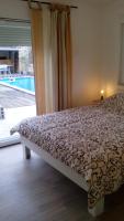 Apartamento con vistas a la piscina