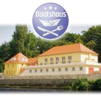 B&B Weißenfels - Pension Bootshaus - Bed and Breakfast Weißenfels