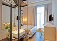 Tweepersoonskamer met 1 of 2 Bedden en een Extra Bed