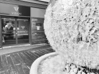 iSTAY APARTMENTS at VIZION - Fully Equipped Modern Serviced Apartments with Balconies, Superfast Broadband, Free Allocated Parking Space, 24h Security, Rooftop Gardens, Located in Central MK - Chambres d'hôtes Milton Keynes