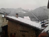 Holiday Home with private garden 