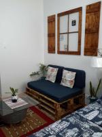 The Treehouse B @ Trees Residences - Bed and Breakfast Manilla