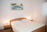 Appartamento con 3 Camere da Letto, Patio e Vista Mare - Piano Terra