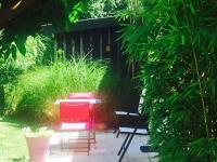 Studio mit Gartenblick
