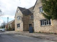 Bear and Ragged Staff - B&B