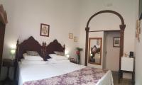 Deluxe Zimmer mit Kingsize-Bett