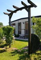 B&B Oostvoorne - Chalet Ketjil - Bed and Breakfast Oostvoorne