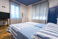 Großes Zweibettzimmer