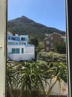 Standard Twin Room with Mountain View