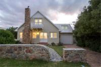 Stone Chimney Cottage - B&B