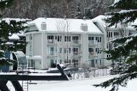 Condo 305 33 Chemin du Hameau by Les Chalets Alpins - Bed and Breakfast Stoneham