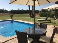 Vilamoura Modern Art Vila - B&B Quarteira