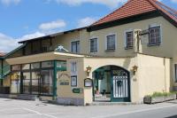 Gästehaus zur weißen Rose - Bed and Breakfast