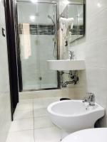 Camera Doppia con Letti Singoli con Bagno Privato 