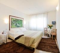 B&B Legnano - Antico Albergo Madonna - Bed and Breakfast Legnano