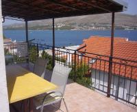 B&B Okrug Donji - Apartment Denis - terrase and sea view - Bed and Breakfast Okrug Donji