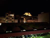 Room with private bathroom and balcony nearby the Mercado Central, center and beach - Ferienwohnung