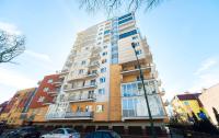 Jasnoszary Apartament Sun Seasons 24 w Kołobrzegu Blisko Morza by Noclegi Renters - Chambres d'hôtes Kołobrzeg