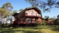 Sublime Cedar Lodge Leura - B&B Leura