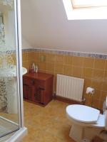Habitación Triple con baño privado externo


