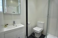 Apt 2, Soho Apartments 1st floor by Indigo Flats - Bed and Breakfast Londen