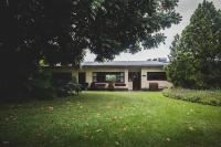 Three-Bedroom Chalet - Nerrily Cottage