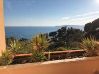 B&B Cap-d'Ail - Luxurious sea view apartment - Bed and Breakfast Cap-d'Ail