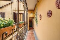 FRESH HOUSE TREVI 2 - B&B