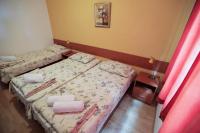 Dreibettzimmer