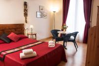 Tweepersoonskamer met Balkon en Gedeelde Badkamer - 1 of 2 Bedden