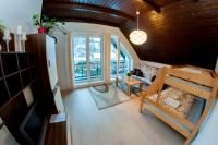 Apartment mit Balkon