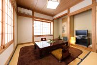 Japanese-Style Triple Room with Bathroom