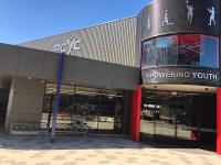 Enjoyable Holiday Home For Group Six - B&B Waitara