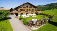 B&B Bodenmais - Pension Schuasterhof - Bed and Breakfast Bodenmais